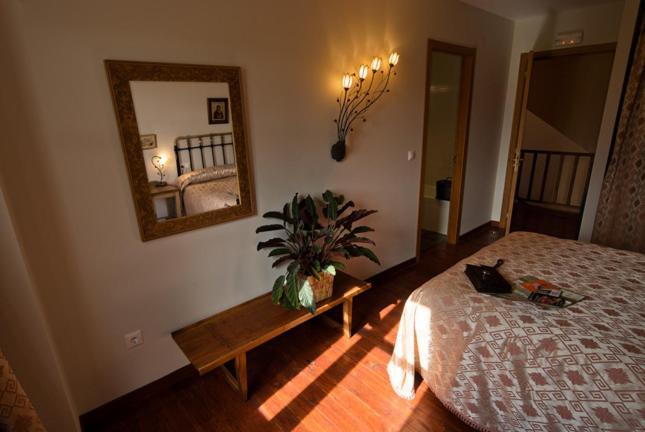 Hotel Rural La Peregrina Carucedo Екстер'єр фото